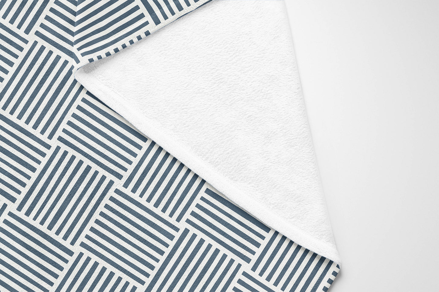 Gridblocked Velveteen Fleece Blanket