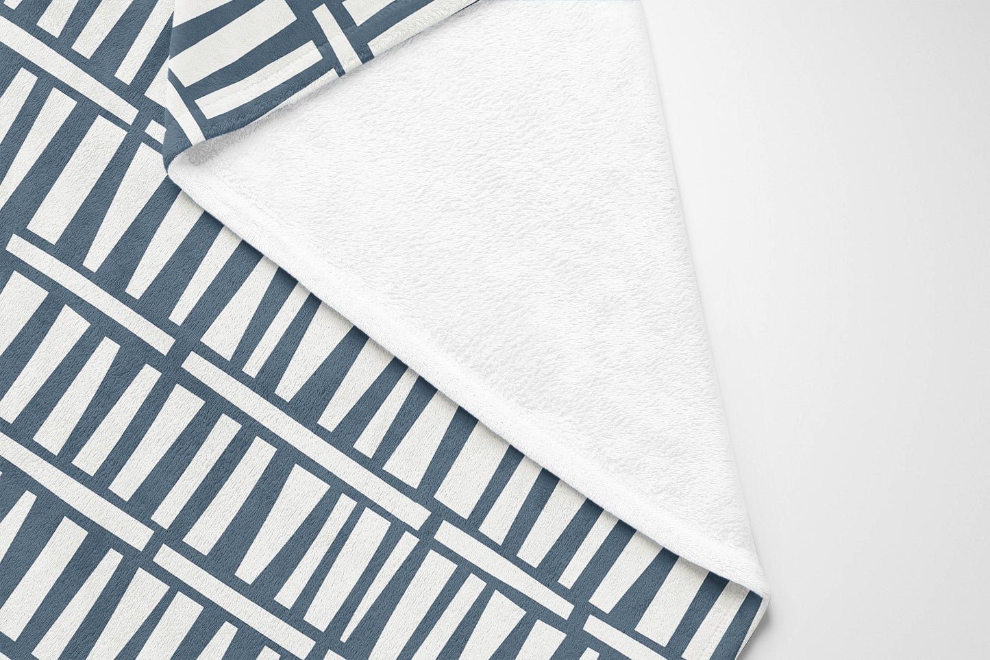 Heritage Haven Velveteen Fleece Blanket