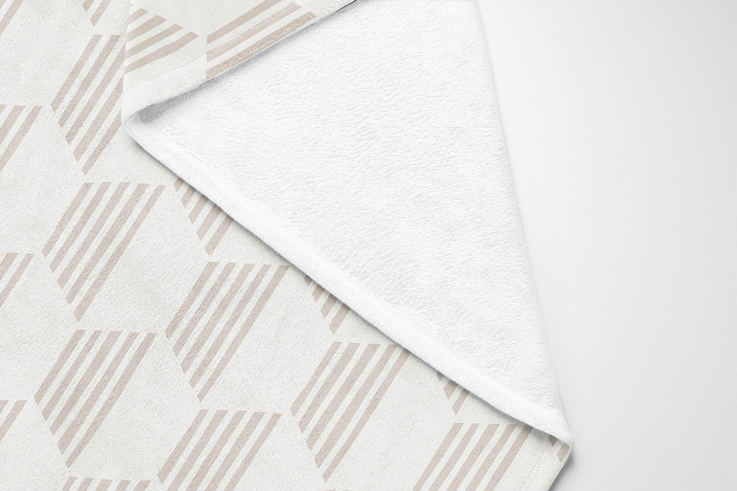 Hexaline Velveteen Fleece Blanket