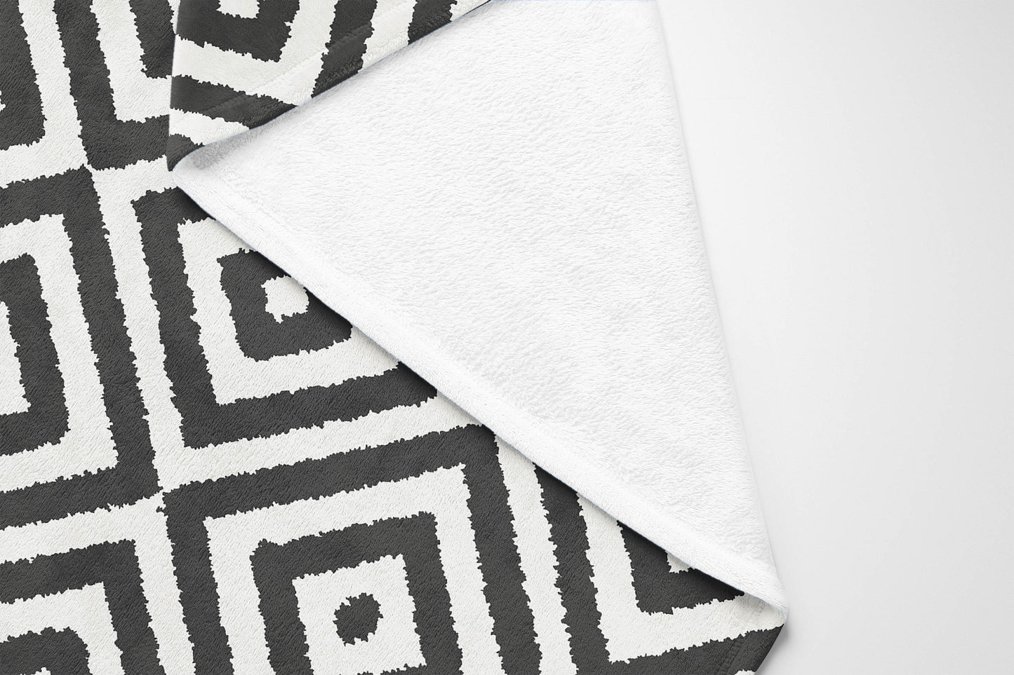 Ikat Eye Velveteen Fleece Blanket