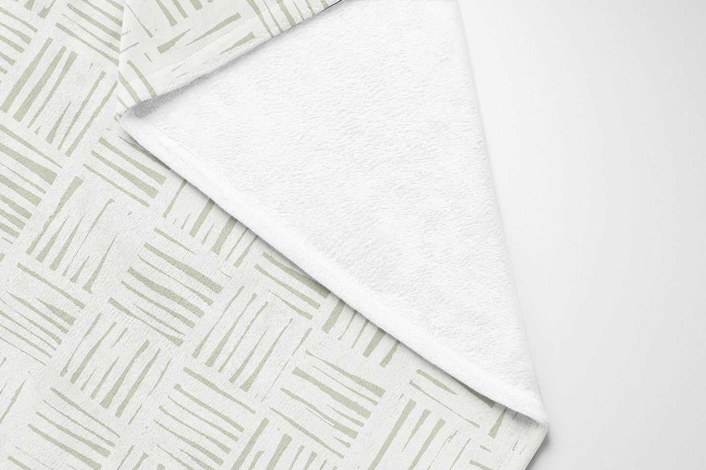 Lash Locked Velveteen Fleece Blanket