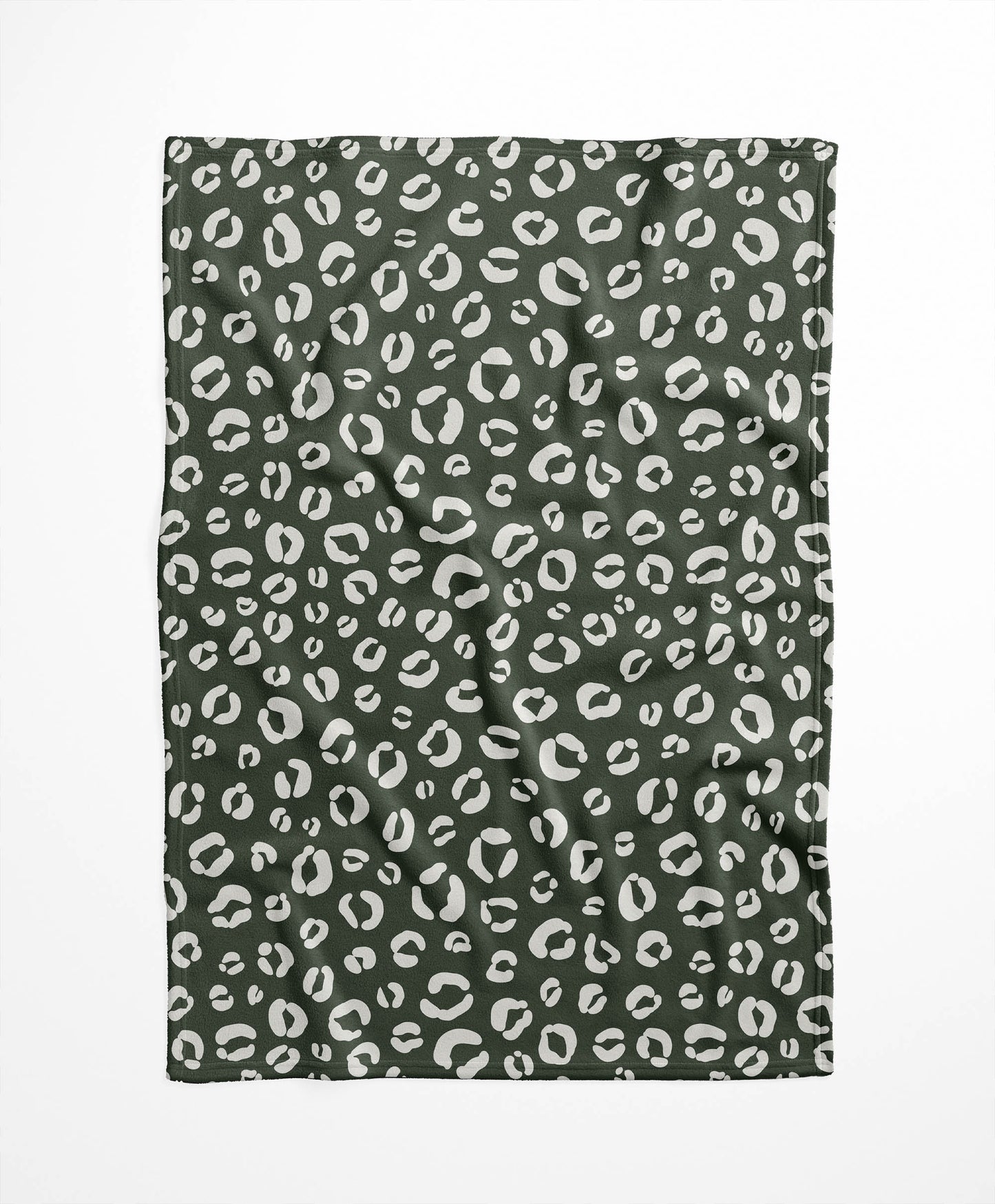 Leopard Play Velveteen Fleece Blanket