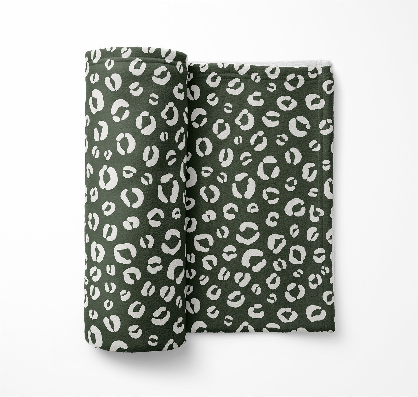 Leopard Play Velveteen Fleece Blanket