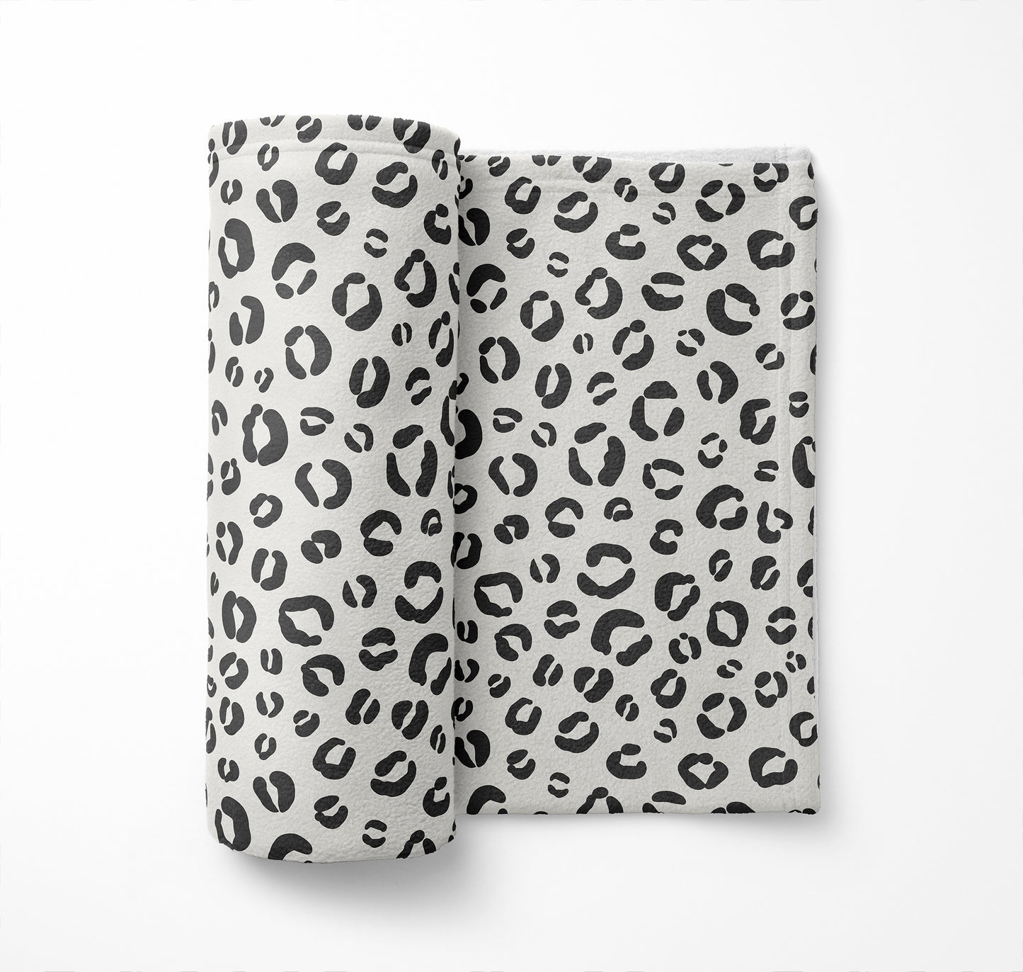 Leopard Play Velveteen Fleece Blanket