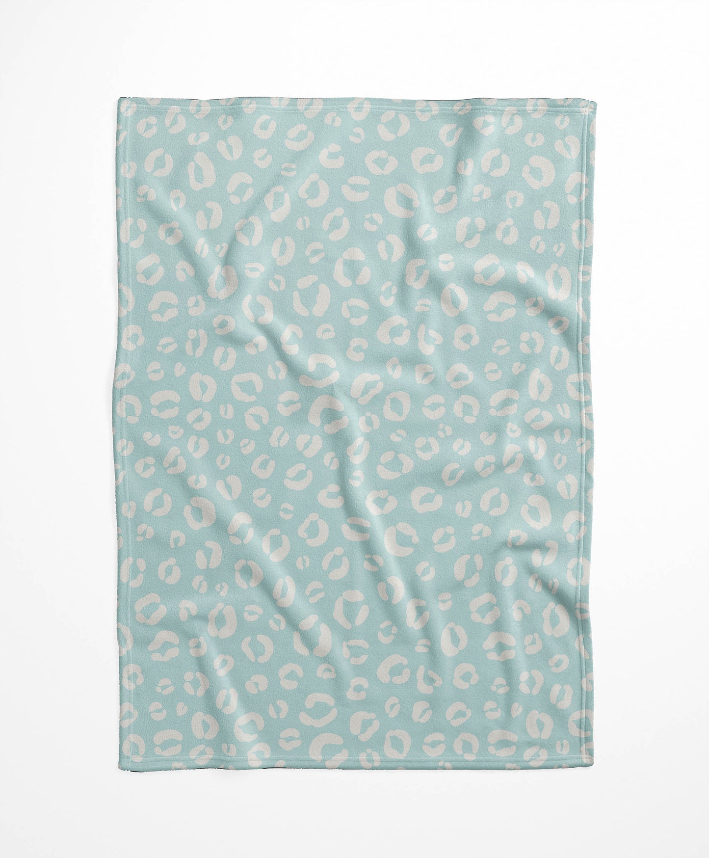 Leopard Play Velveteen Fleece Blanket