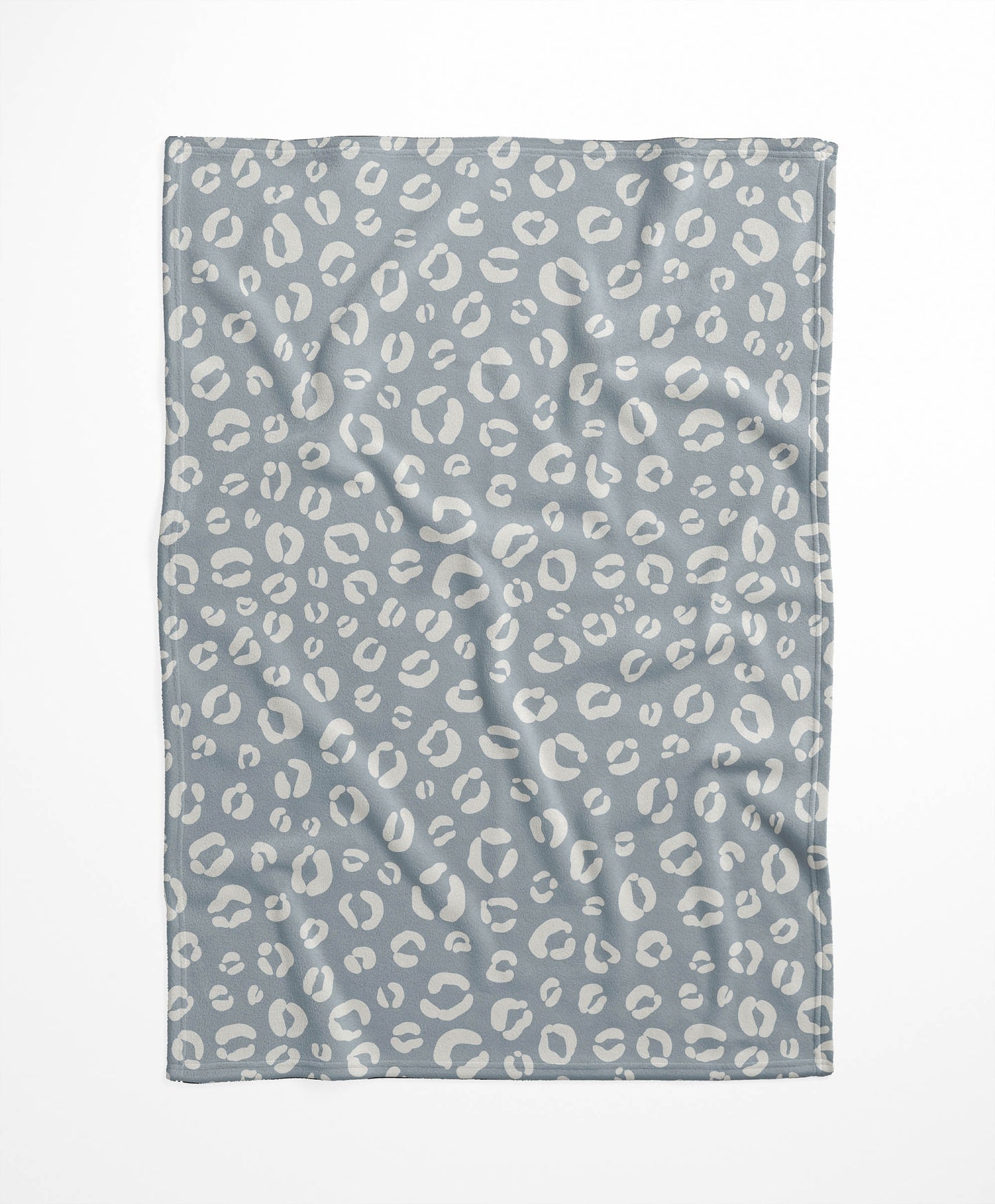 Leopard Play Velveteen Fleece Blanket
