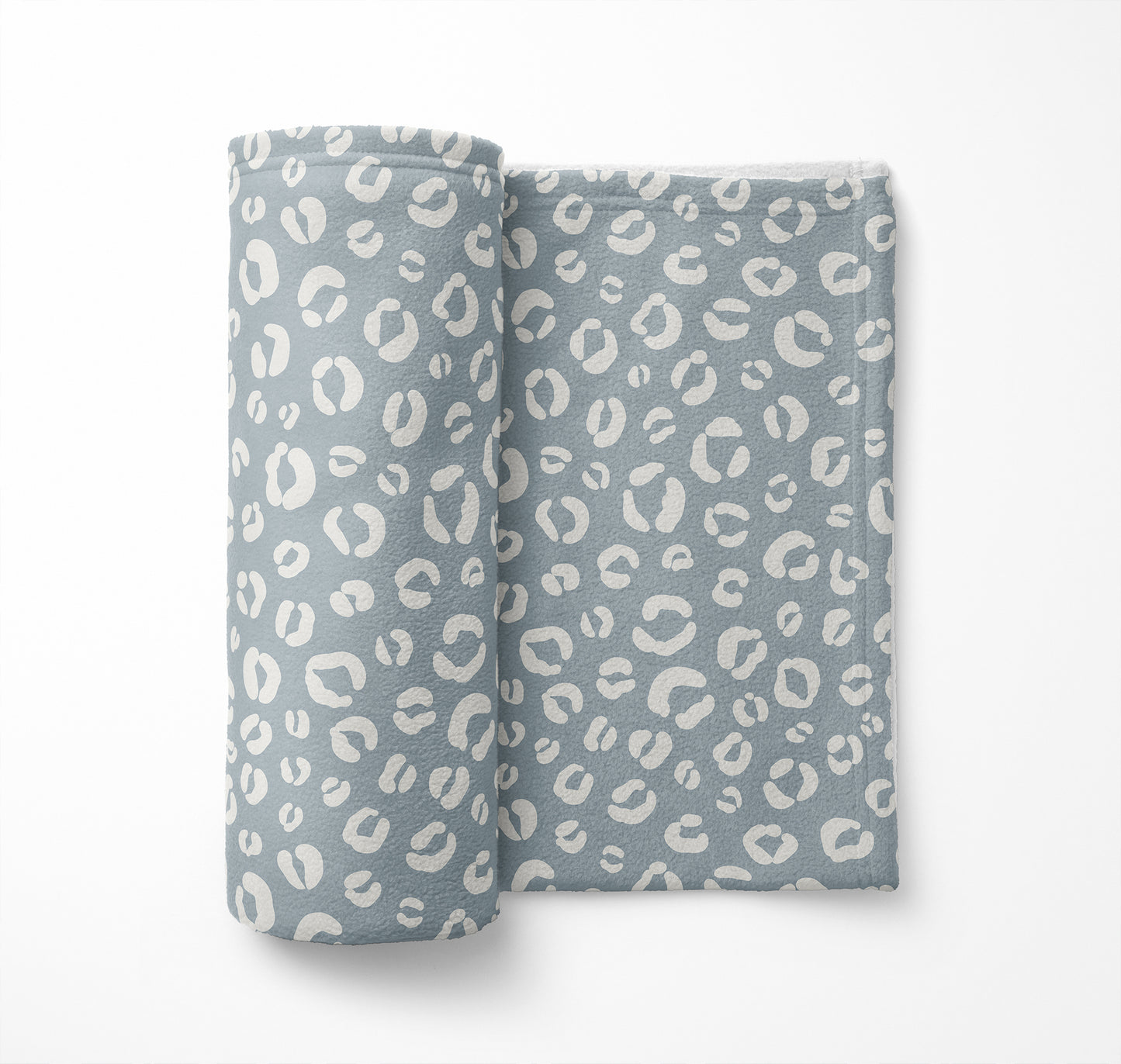 Leopard Play Velveteen Fleece Blanket