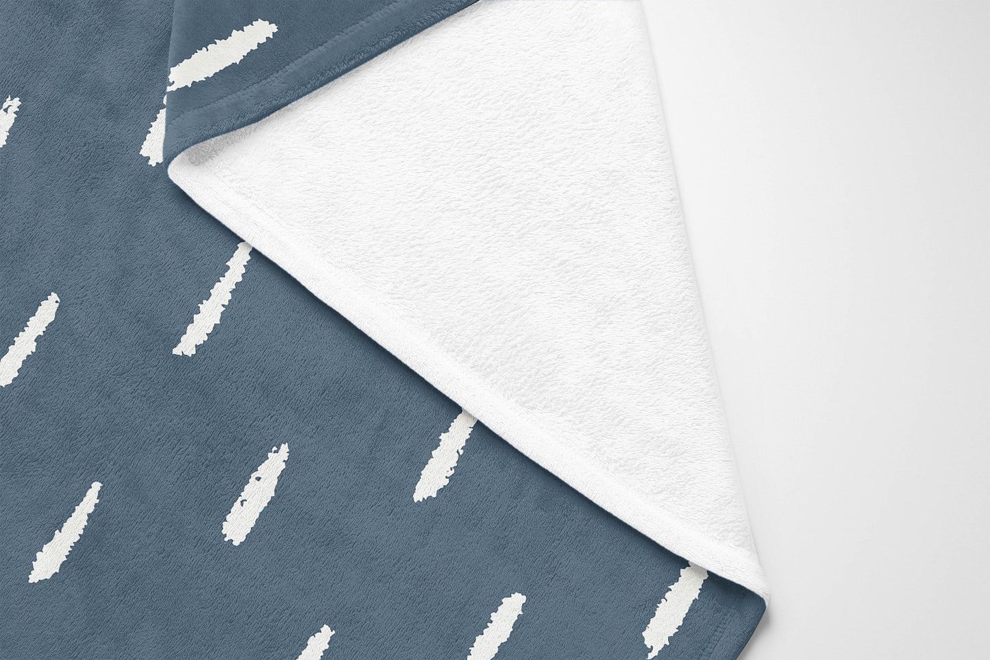 Long Drop Velveteen Fleece Blanket