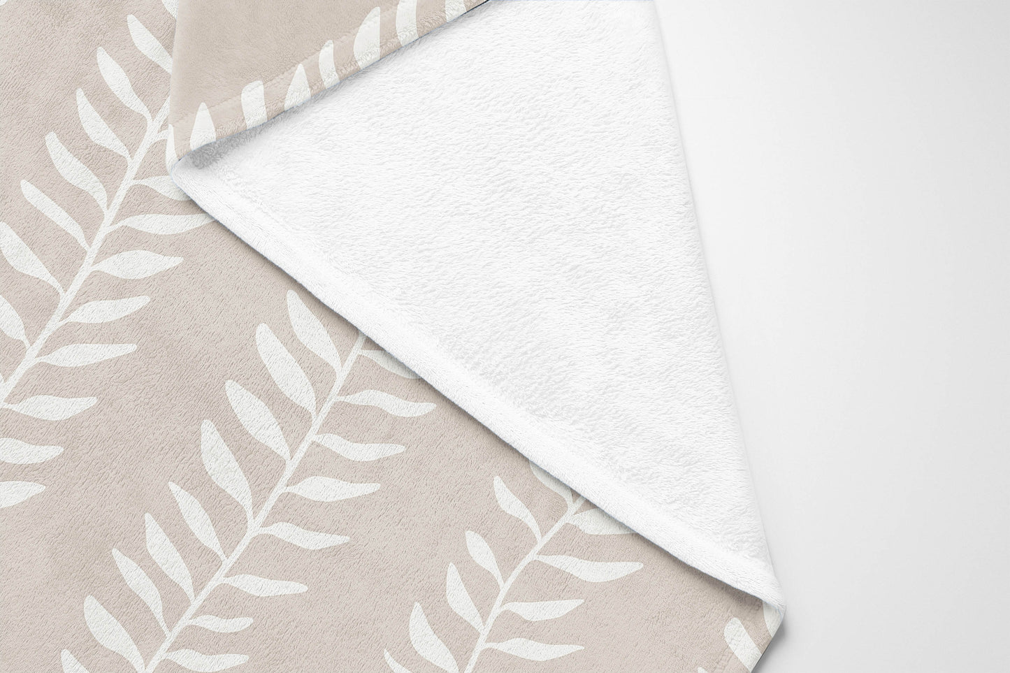 Mystic Ivy Velveteen Fleece Blanket