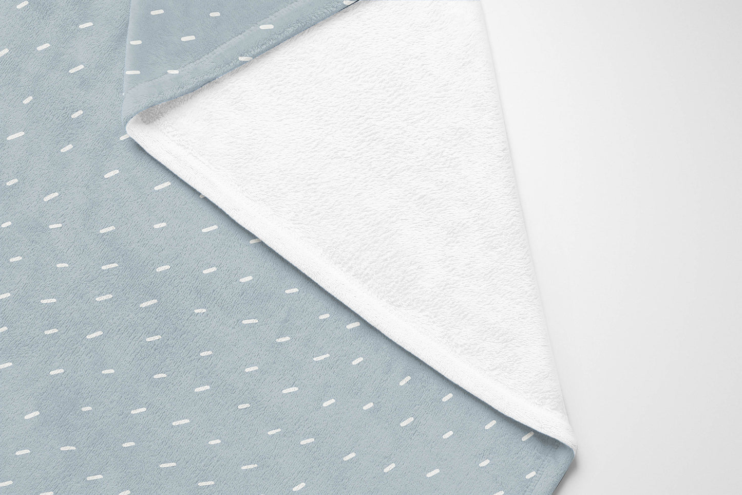 Paulie Velveteen Fleece Blanket