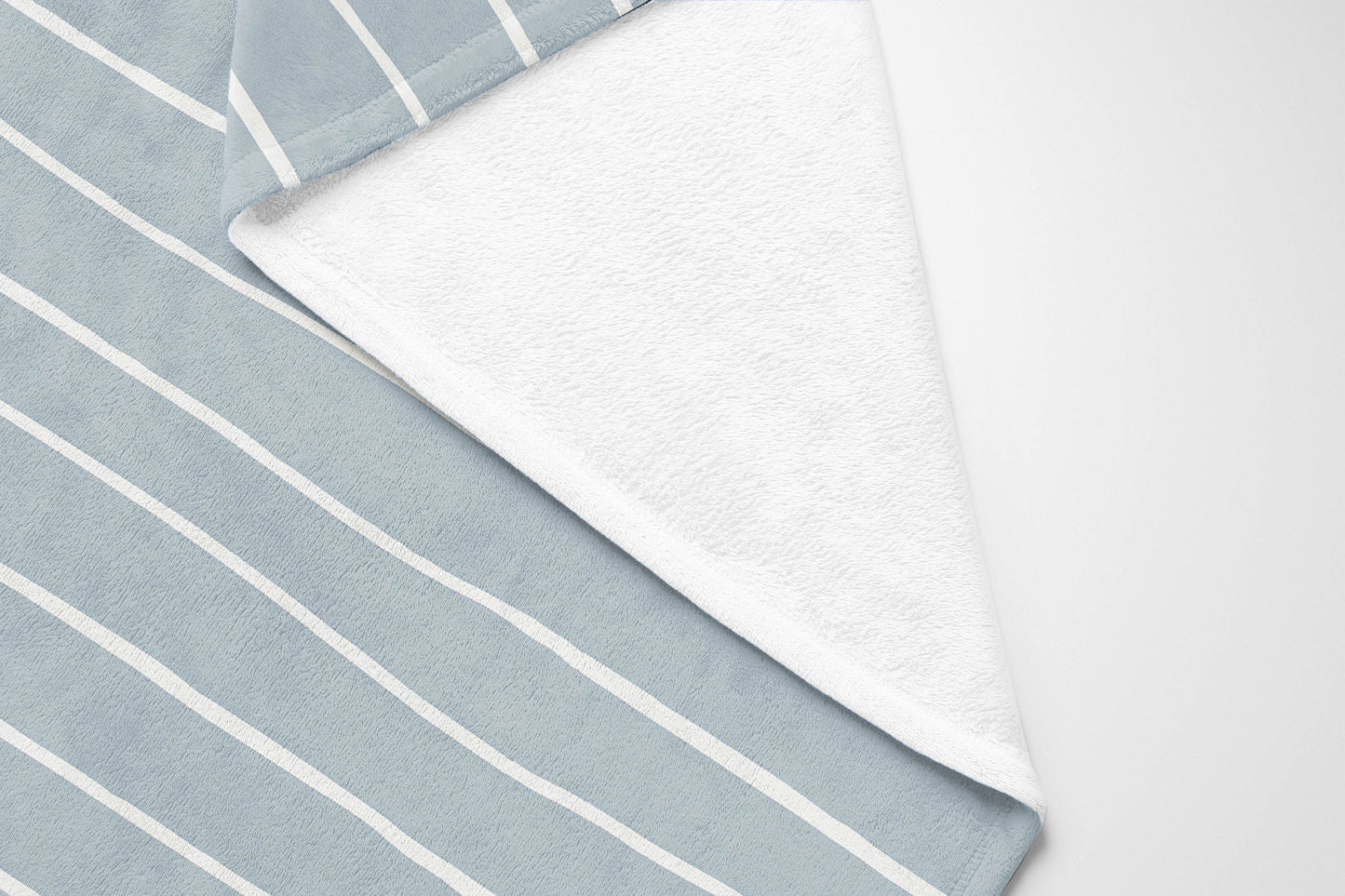 Smooth Lay Velveteen Fleece Blanket