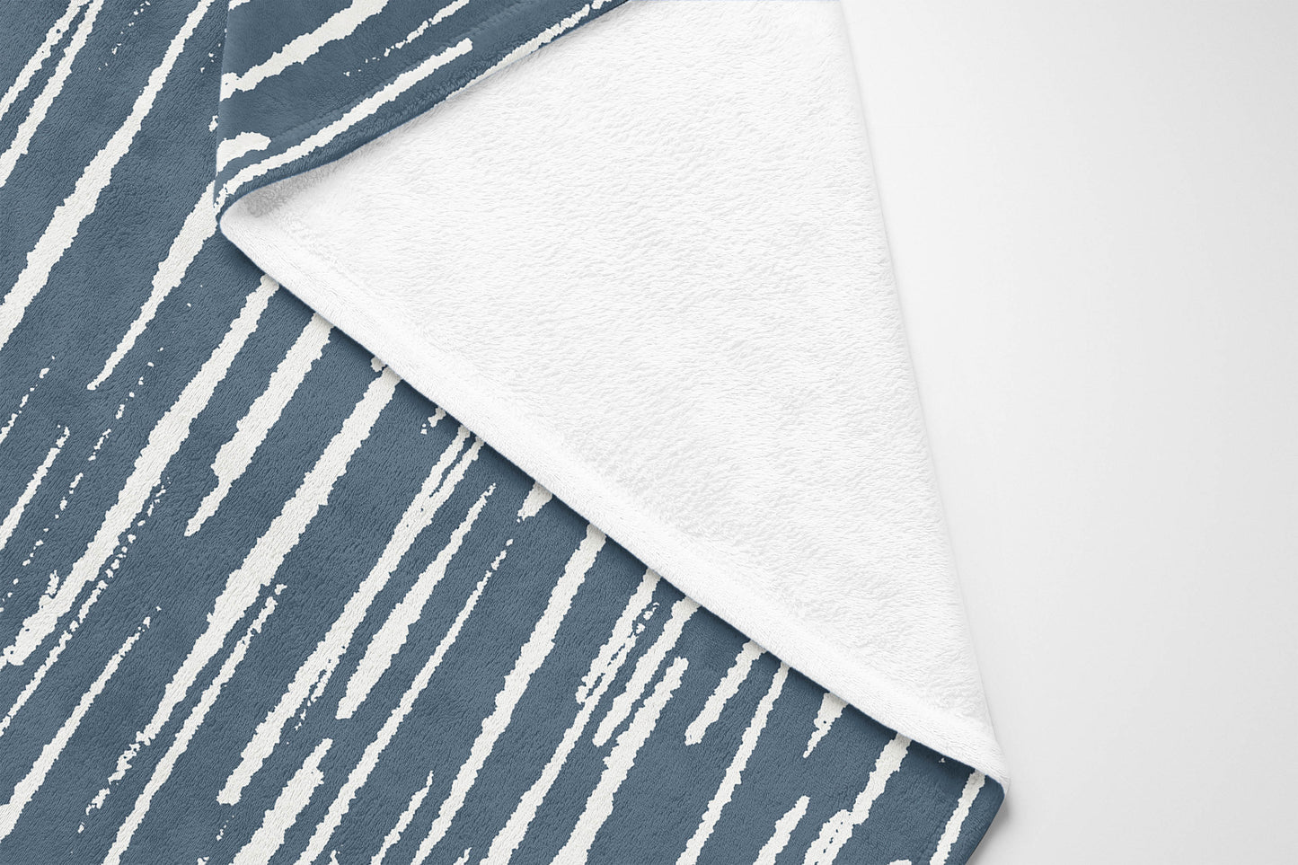 Spectrum Strands Velveteen Fleece Blanket