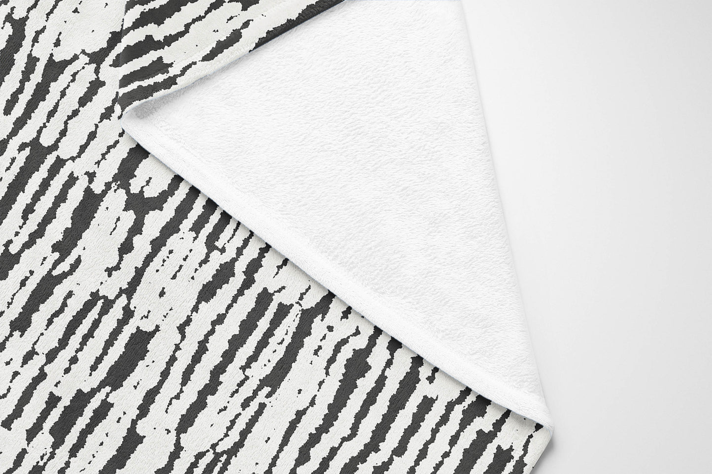 Strands Velveteen Fleece Blanket