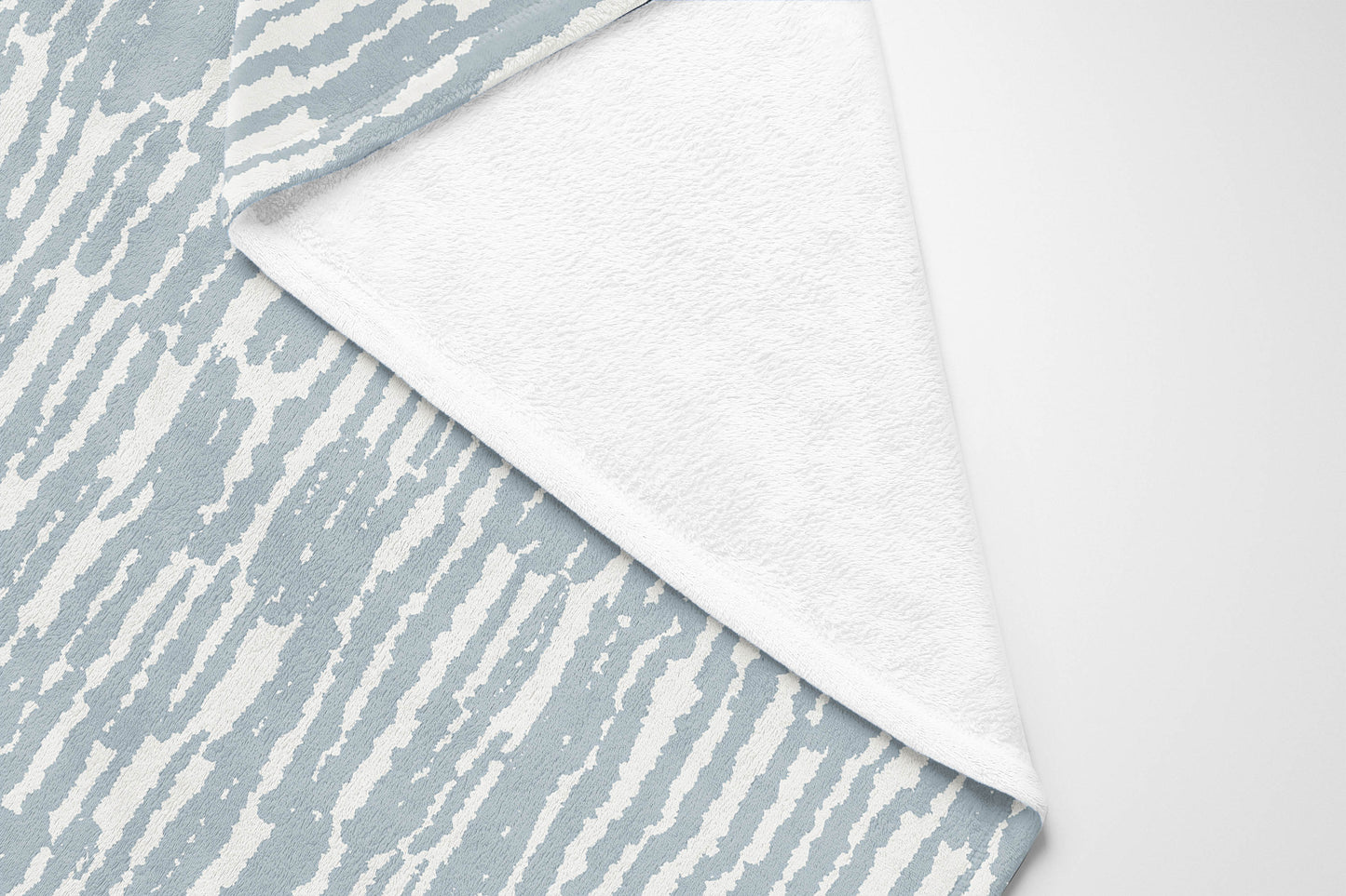 Strands Velveteen Fleece Blanket