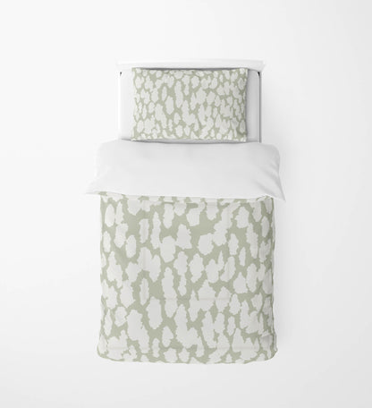 Animal Splat Comforter Set