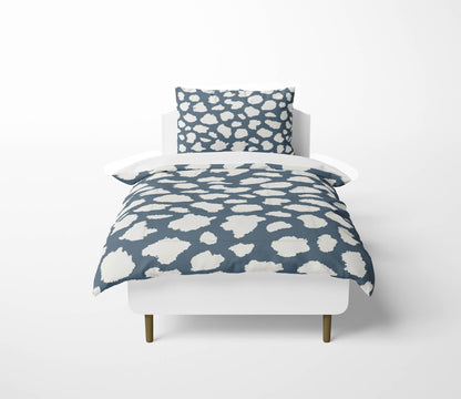 Animal Spot Comforter Set