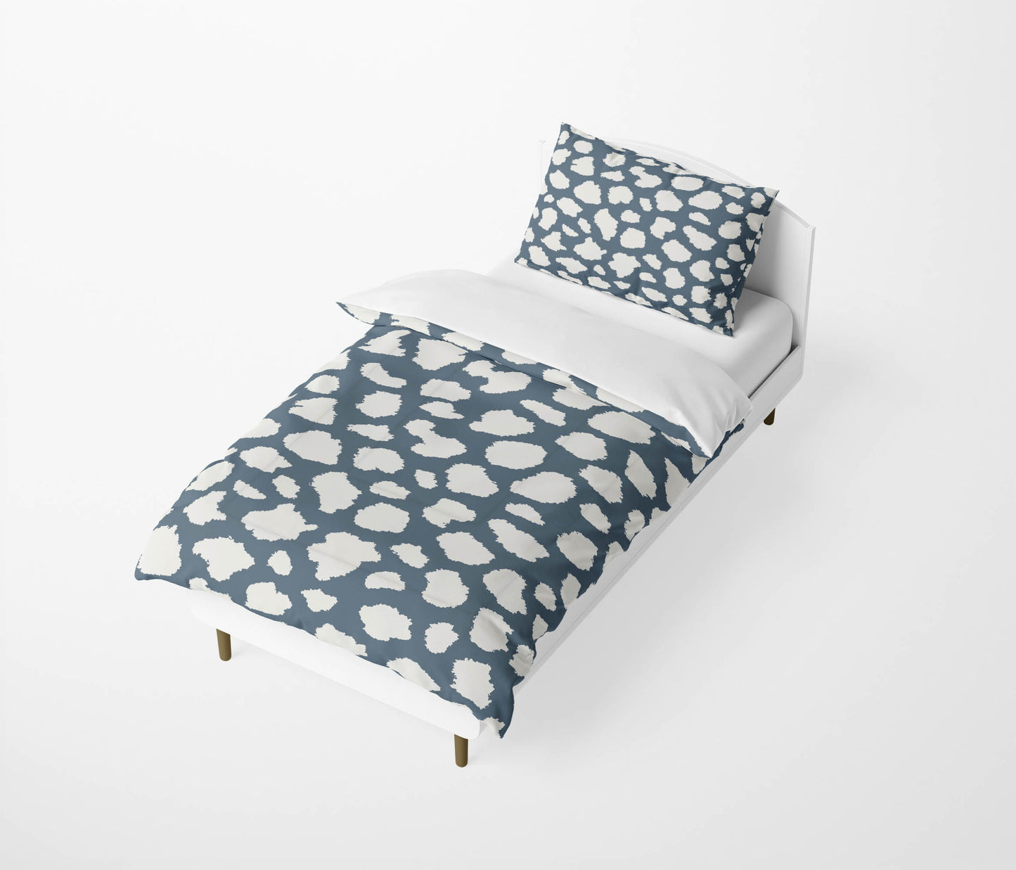 Animal Spot Comforter Set