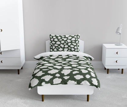 Animal Spot Comforter Set