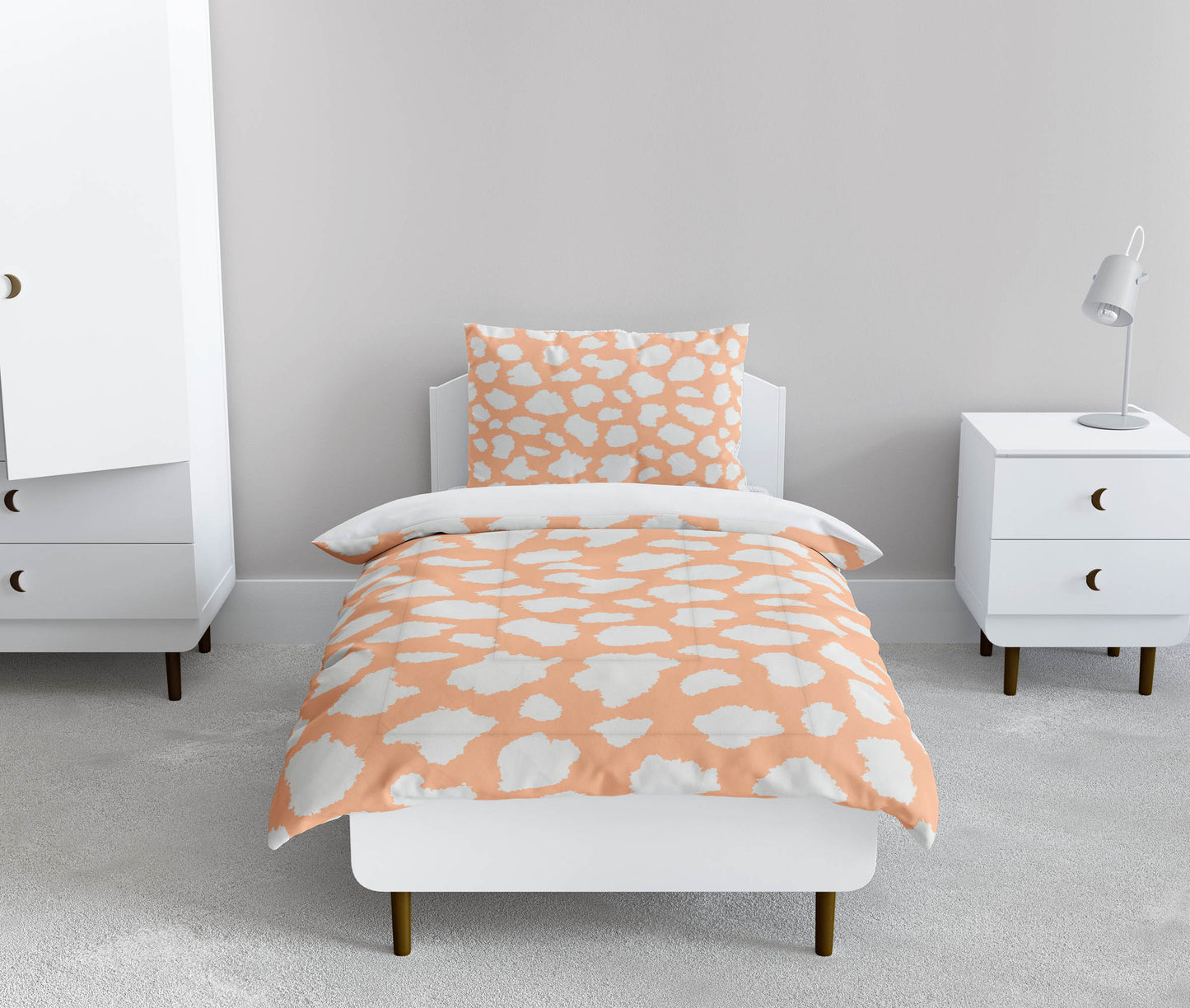 Animal Spot Comforter Set