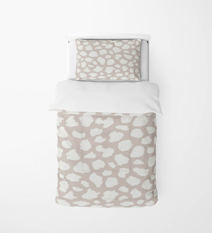 Animal Spot Comforter Set