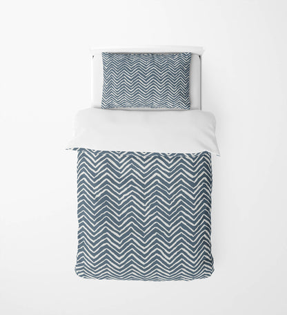 Chevron Snug Comforter Set
