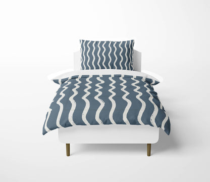 Wiggle Row Comforter Set