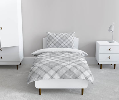 Diamond Plaid Comforter Set