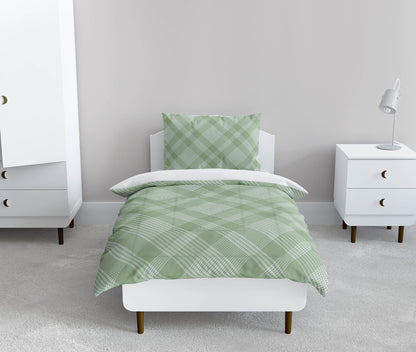 Lily Tartan Comforter Set
