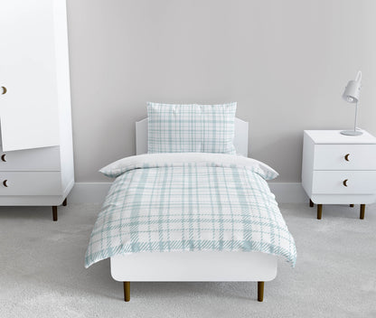 Liz Plaid Comforter Set