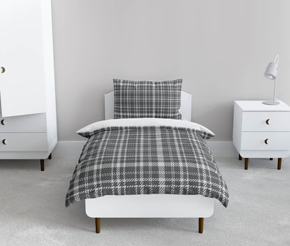 Rocky Tartan Comforter Set