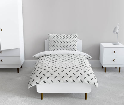 Kat Comforter Set