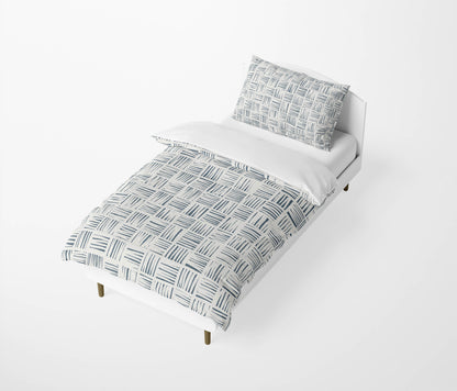 Lash Locked Comforter Set