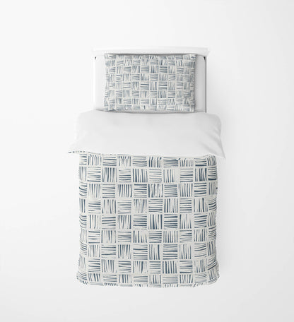 Lash Locked Comforter Set