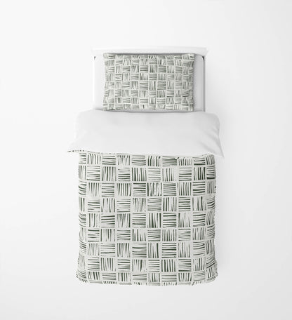 Lash Locked Comforter Set