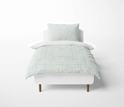 Lash Locked Comforter Set