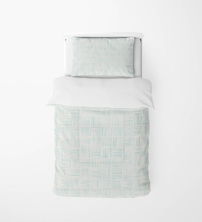 Lash Locked Comforter Set