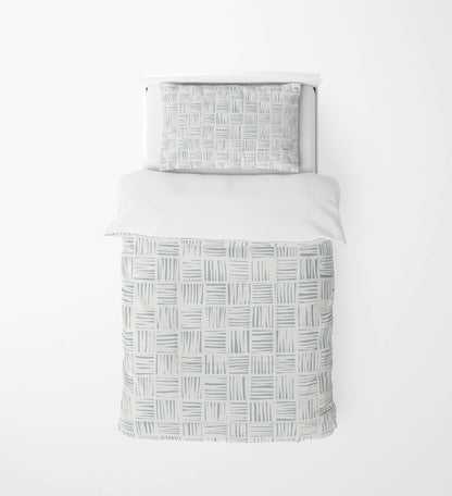 Lash Locked Comforter Set