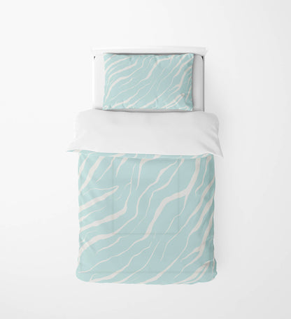 Lush Cracks Comforter Set