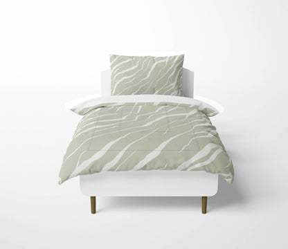 Lush Cracks Comforter Set