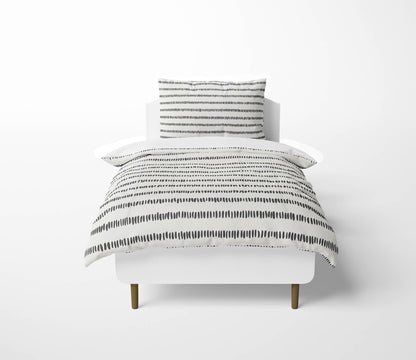 Scatter Row Comforter Set
