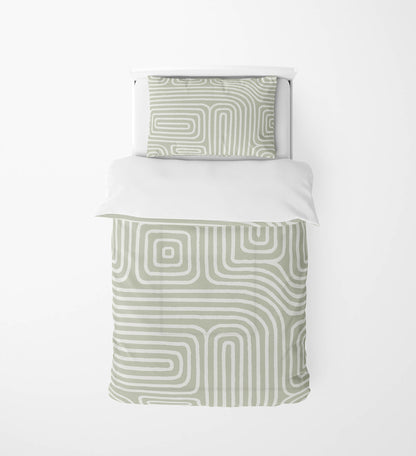 Timeless Walk Comforter Set