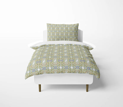 Storks & Bunnie Comforter Set