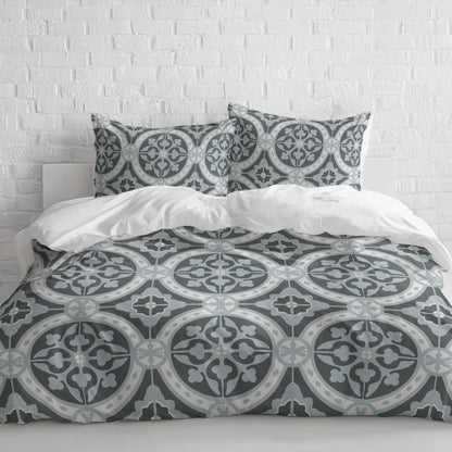 Aleah Comforter Set