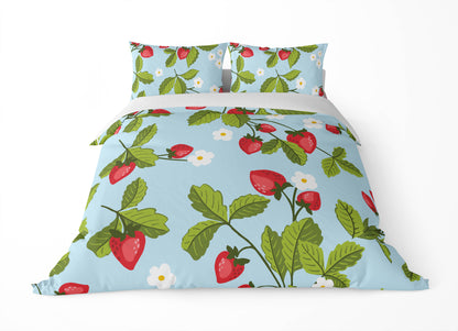 Strawberries Comforter Set