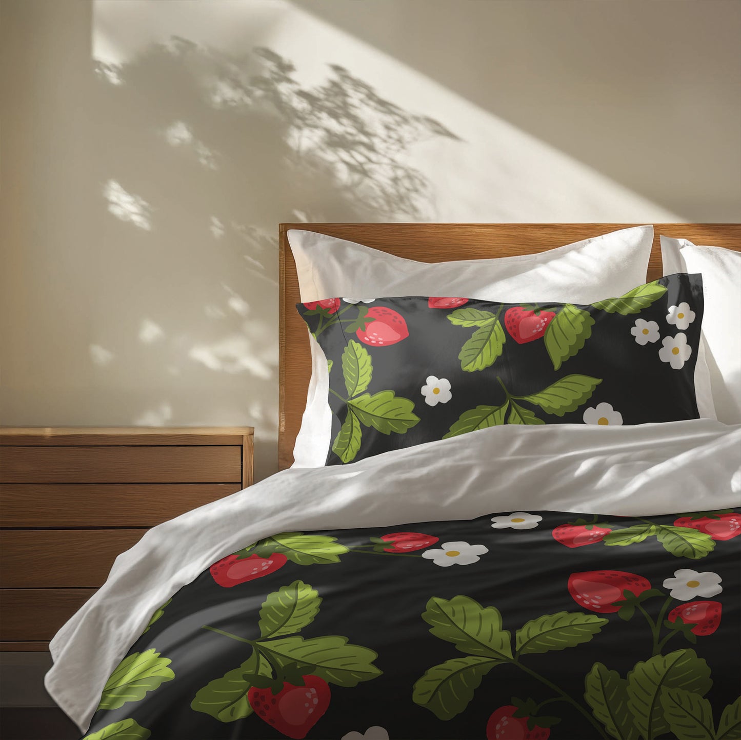 Strawberries Comforter Set