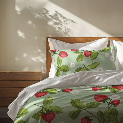 Strawberries Comforter Set