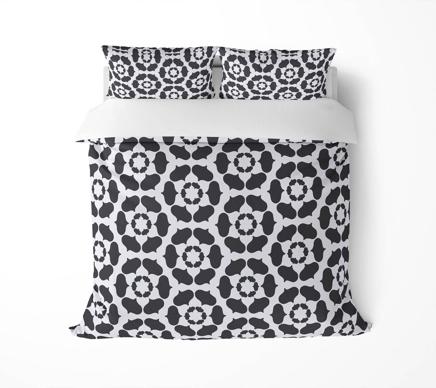 Cleo Comforter Set
