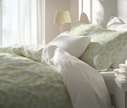 Cleo Comforter Set