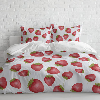 Summer Strawberries Comforter Set
