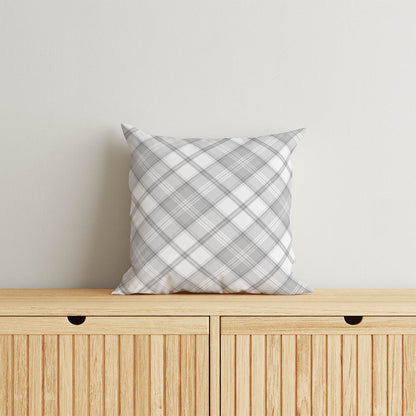 Diamond Plaid Throw Pillow